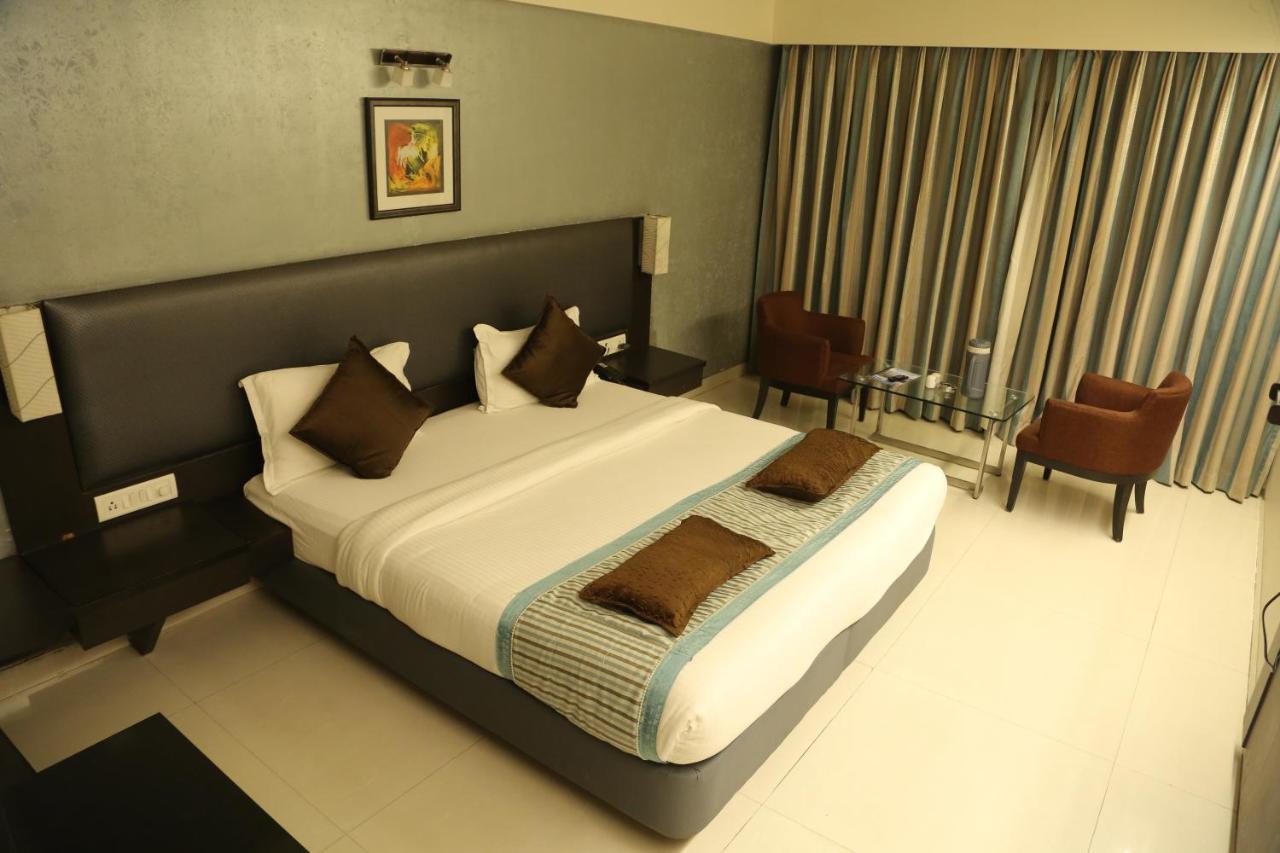 Hotel Princess Park Daman Esterno foto